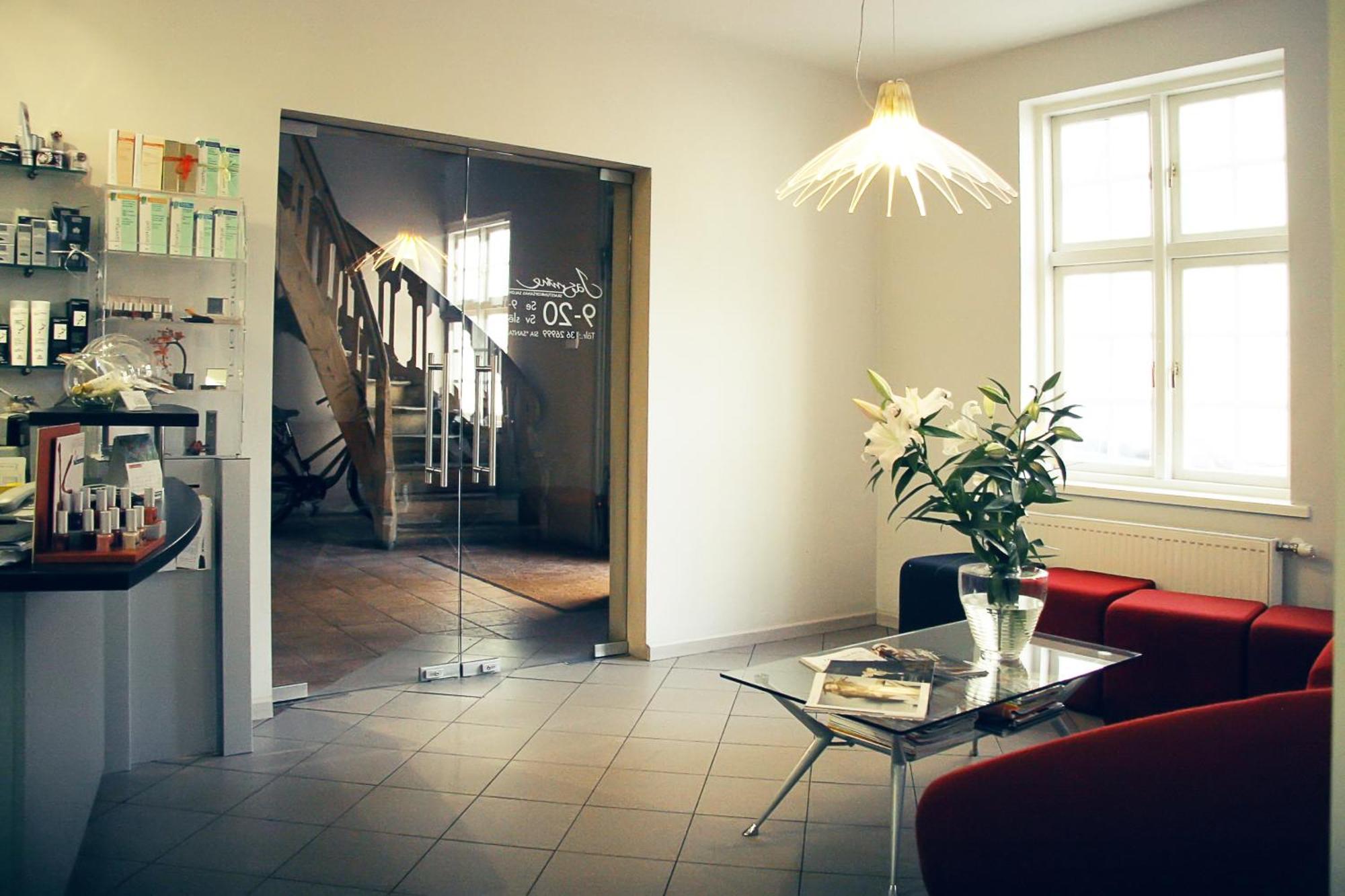 Kupfernams Hotel Ventspils Bagian luar foto