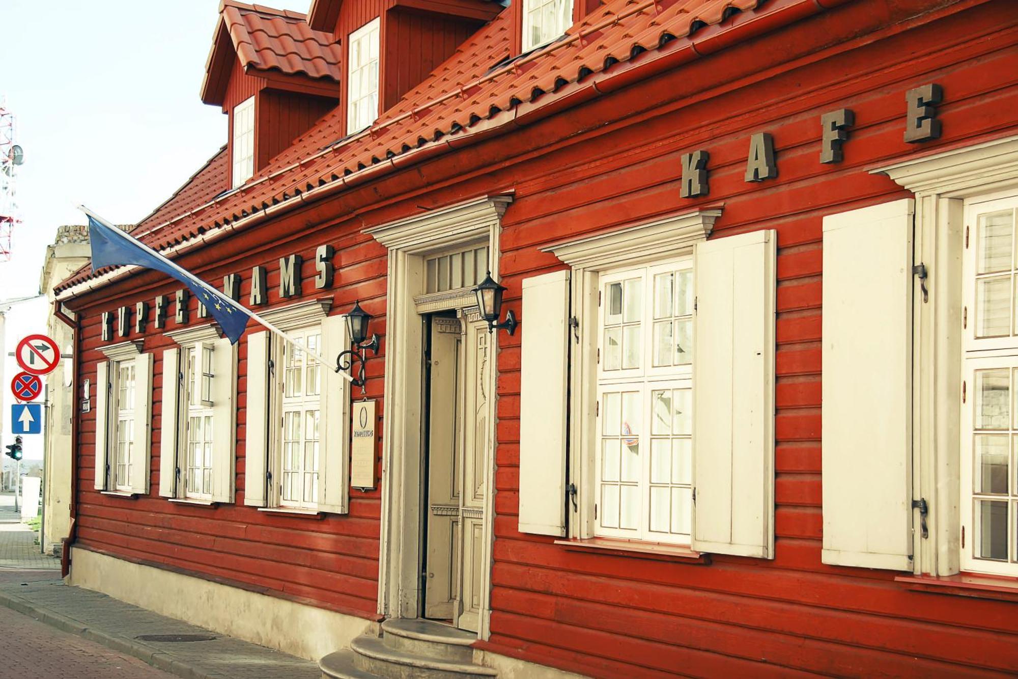 Kupfernams Hotel Ventspils Bagian luar foto